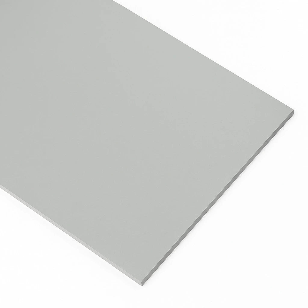 Holzbrett in Lichtgrau