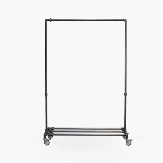 Levi Kleiderstange mit Schuhablage auf Rollen