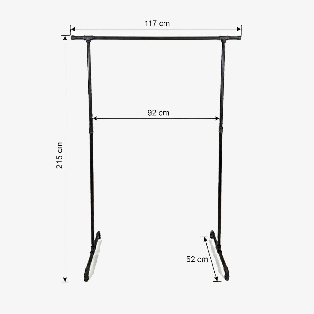 Zoe freistehender Kleiderständer mit seitlichen Haken. Skizze mit Höhe 215cm, Breite 117cm, 92cm zwischen den Stangen und Tiefe 52cm.