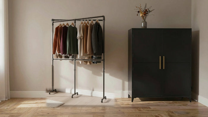 5 Design-Tipps: Elegante matte schwarze Schränke